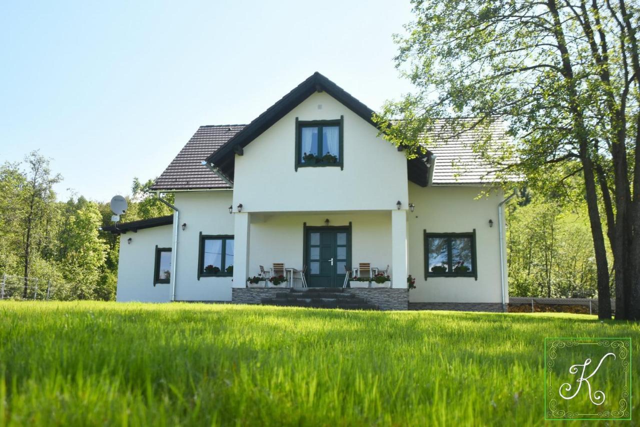 Kádárház Vlahita Exterior foto